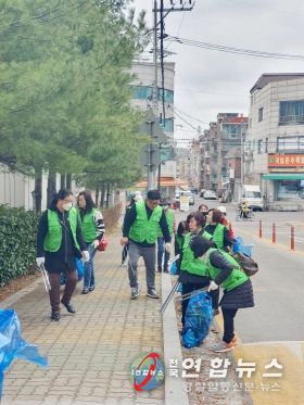 민주평통 인천 서구협의회, 봄 맞아 환경정화 활동