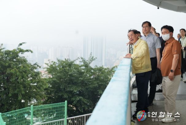 하윤수 교육감 현장점검 모습