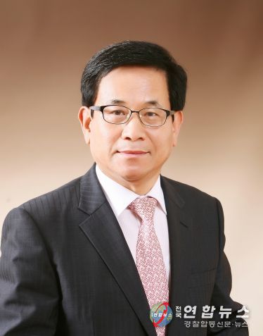 이운형 천안시복지재단 이사장