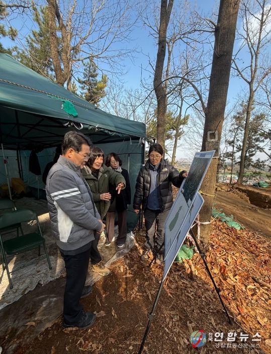 권익현 부안군수, 부안읍 고성 ‘상소산성’ 발굴 현장 점검