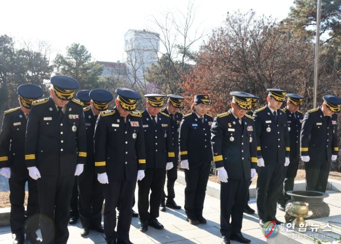 파주소방서, 경건한 참배로 새해 다짐...“안전에 한걸음 더”