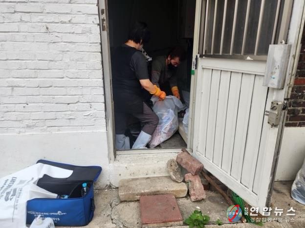 의정부시, 2026년‘저장강박 의심 가구 주거환경 특수 청소사업’시행