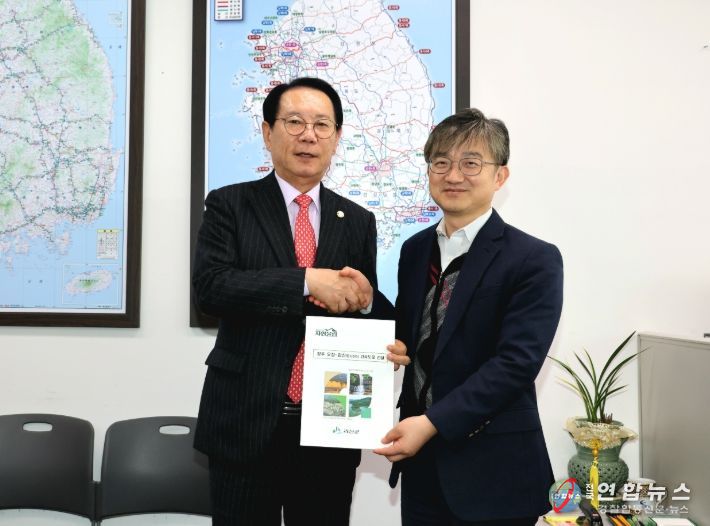 송인헌 괴산군수 국토부 찾아 ‘오창~괴산 고속도로’ 국가계획 반영·조속 추진 건의