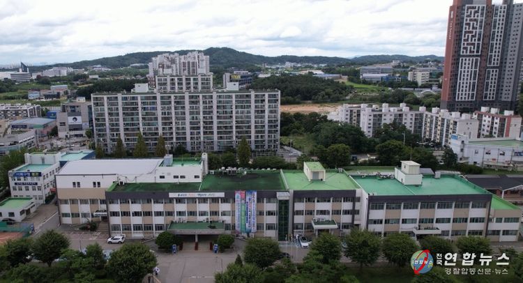 1. 천안시 서북구청 전경.